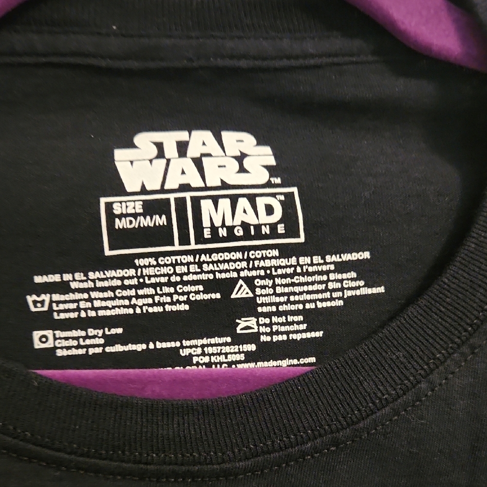 Star Wars Mandalorian Black and Orange Tee - Picture 3 of 4